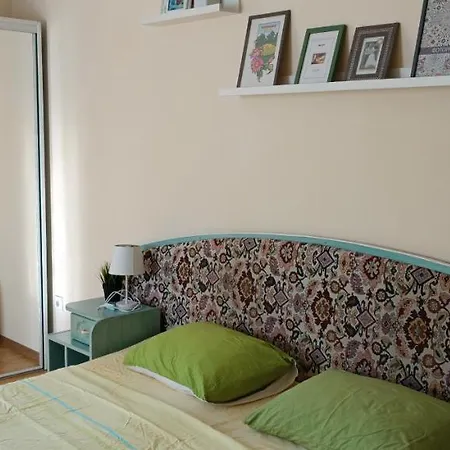 Vip In The Centre Апартаменты Мукачево