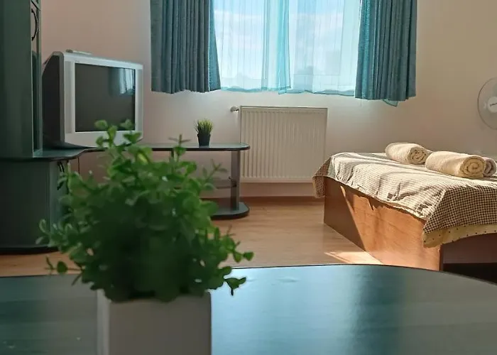 Cozy Two Apartment